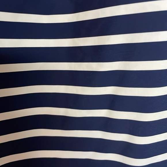 Lands’ End size large one piece navy and white striped razor back swimsuit - Picture 2 of 7